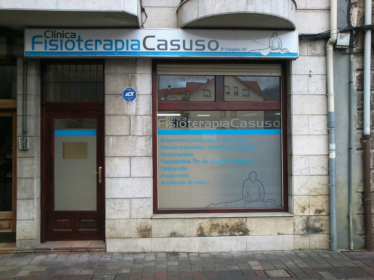 Fachada de Clínica de Fisioterapia Casuso